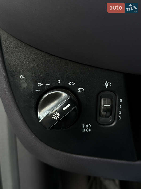 Хэтчбек Mercedes-Benz A-Class 1998 в Киеве фото 15 Хэтчбек Mercedes-Benz A-Class 1998 в Киеве