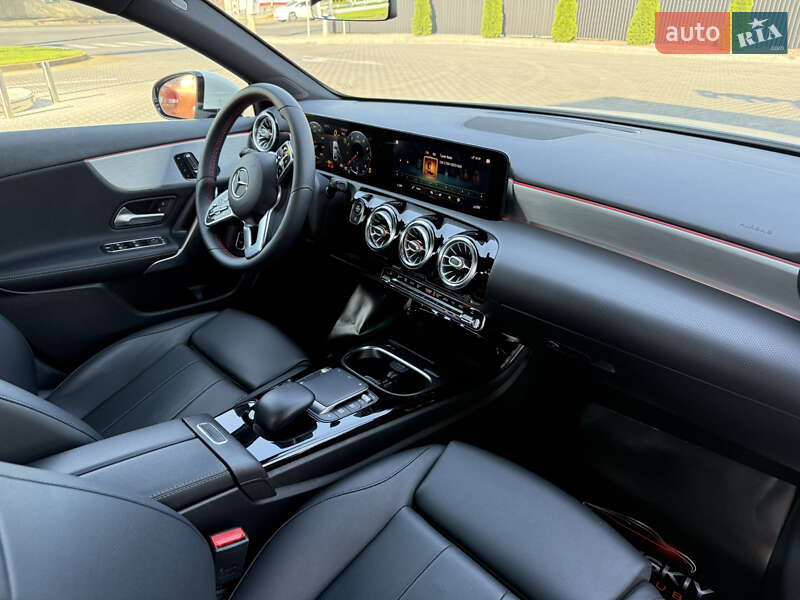 Седан Mercedes-Benz A-Class 2021 в Одессе