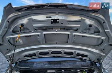 Хэтчбек Mercedes-Benz A-Class 2010 в 
