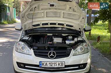 Хэтчбек Mercedes-Benz A-Class 2010 в 