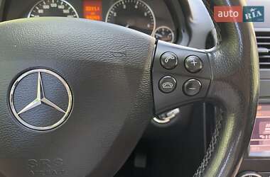 Хэтчбек Mercedes-Benz A-Class 2010 в 