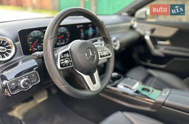 Седан Mercedes-Benz A-Class 2019 в 