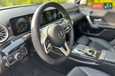 Седан Mercedes-Benz A-Class 2019 в 