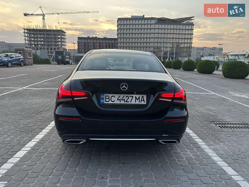 Седан Mercedes-Benz A-Class 2019 в Львове