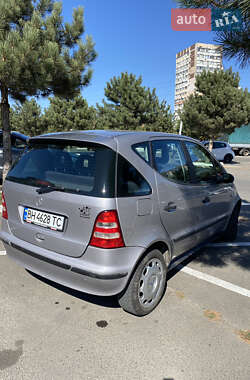 Хэтчбек Mercedes-Benz A-Class 2000 в 