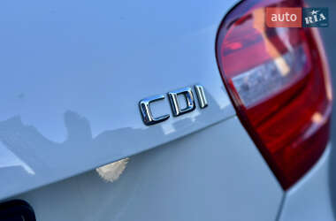 Хэтчбек Mercedes-Benz A-Class 2012 в 