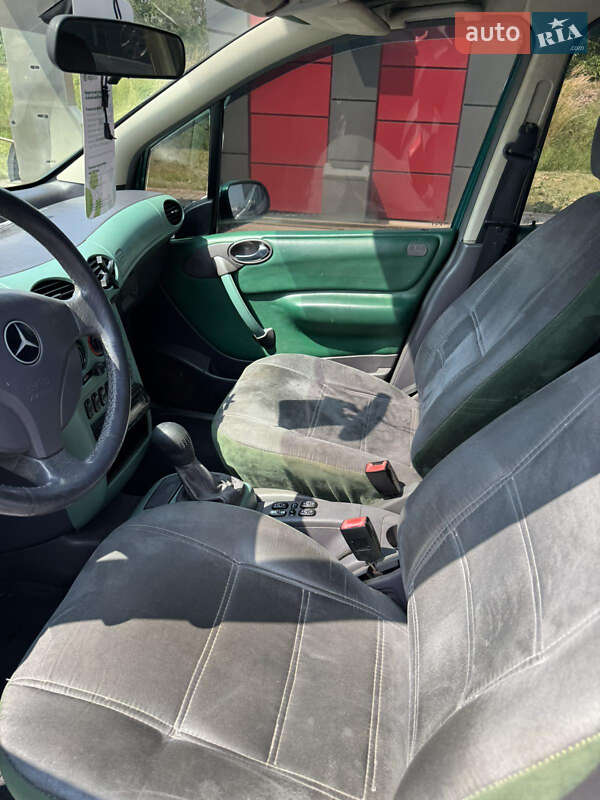 Хэтчбек Mercedes-Benz A-Class 1998 в Тячеве фото 9 Хэтчбек Mercedes-Benz A-Class 1998 в Тячеве