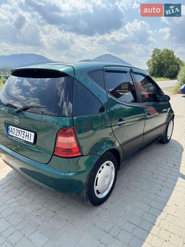 Хэтчбек Mercedes-Benz A-Class 1998 в Тячеве фото 5 Хэтчбек Mercedes-Benz A-Class 1998 в Тячеве