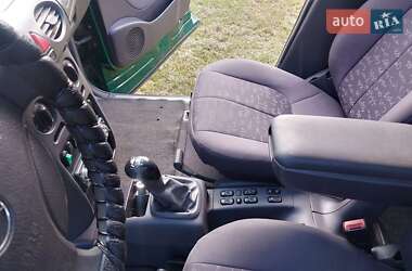 Хэтчбек Mercedes-Benz A-Class 2000 в 