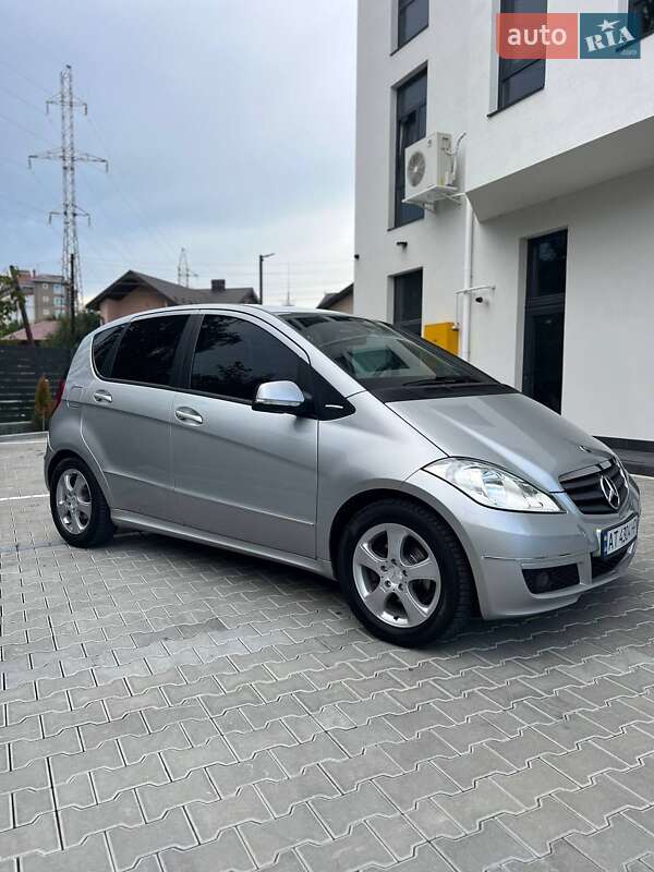 Хэтчбек Mercedes-Benz A-Class 2010 в Ивано-Франковске фото 13 Хэтчбек Mercedes-Benz A-Class 2010 в Ивано-Франковске