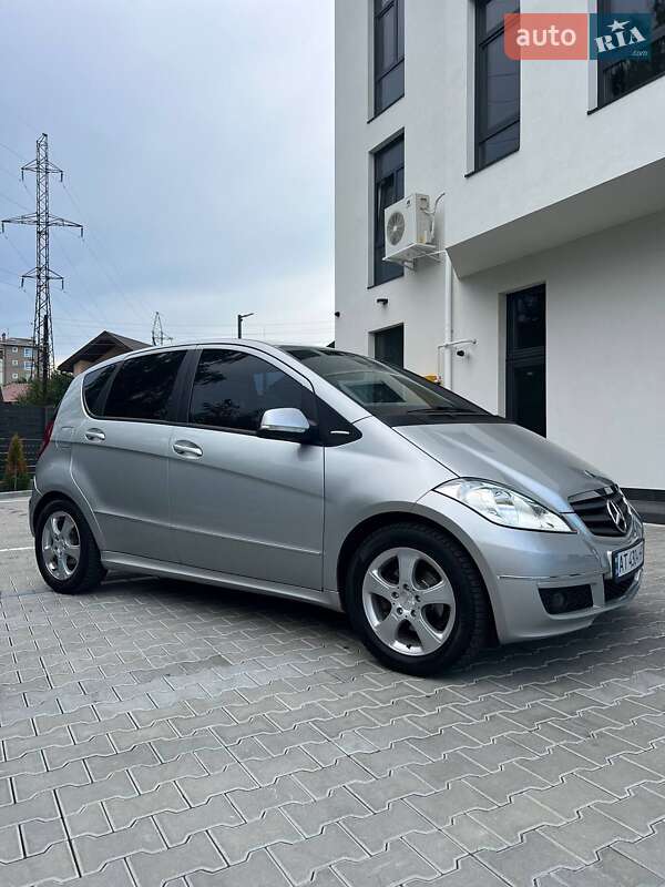 Хэтчбек Mercedes-Benz A-Class 2010 в Ивано-Франковске фото 24 Хэтчбек Mercedes-Benz A-Class 2010 в Ивано-Франковске