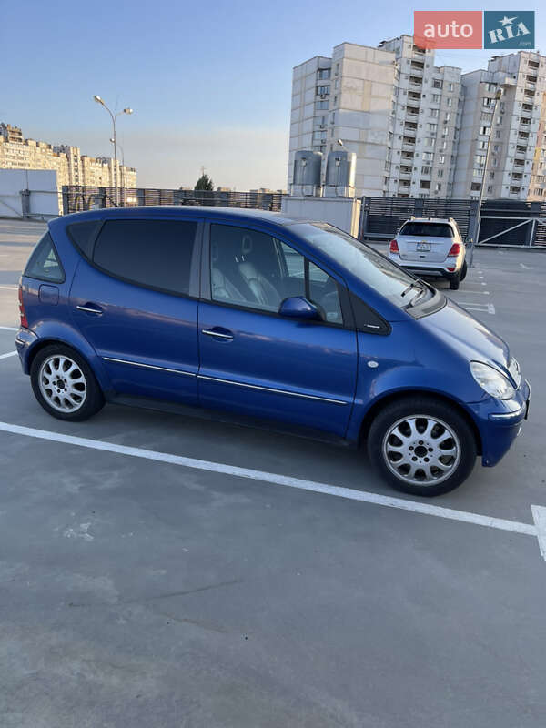 Хэтчбек Mercedes-Benz A-Class 2001 в Киеве