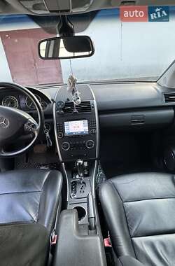 Хэтчбек Mercedes-Benz A-Class 2006 в 
