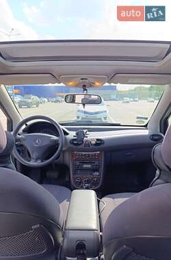 Хэтчбек Mercedes-Benz A-Class 2002 в 