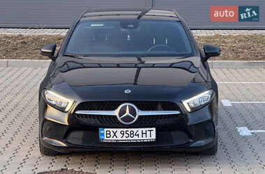 Хэтчбек Mercedes-Benz A-Class 2019 в 