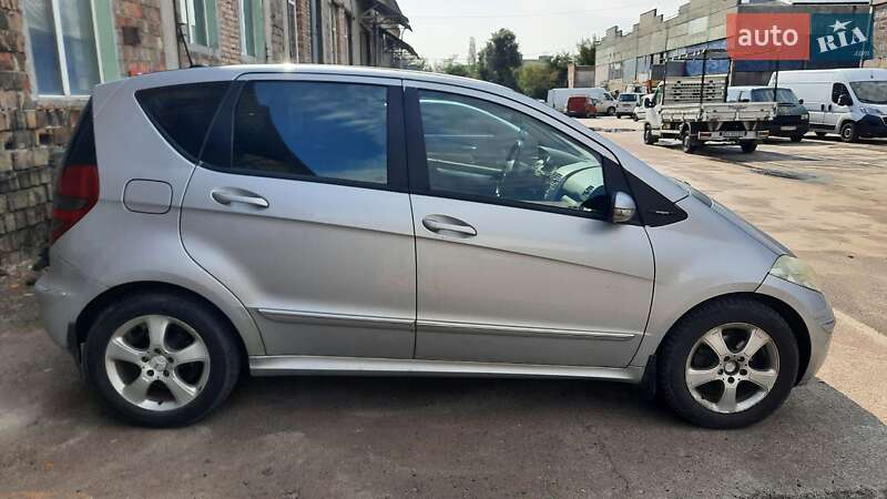 Хэтчбек Mercedes-Benz A-Class 2006 в Киеве
