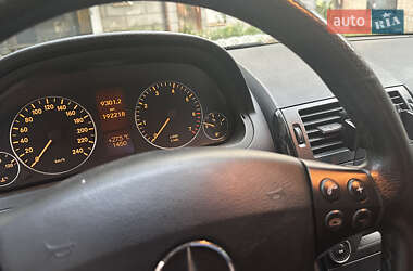 Хэтчбек Mercedes-Benz A-Class 2008 в 