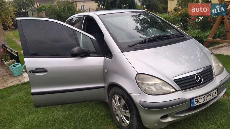 Хэтчбек Mercedes-Benz A-Class 2002 в 