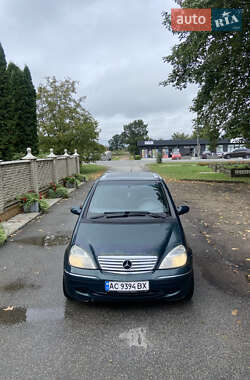 Хэтчбек Mercedes-Benz A-Class 2001 в 
