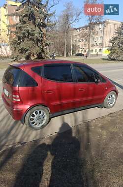 Хэтчбек Mercedes-Benz A-Class 2001 в 