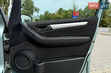 Хэтчбек Mercedes-Benz A-Class 2006 в 