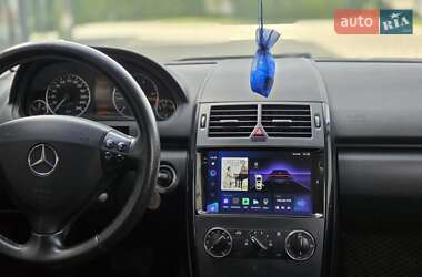 Хэтчбек Mercedes-Benz A-Class 2007 в 