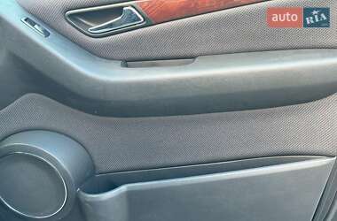 Хэтчбек Mercedes-Benz A-Class 2010 в 
