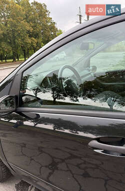 Хетчбек Mercedes-Benz A-Class 2007 в 