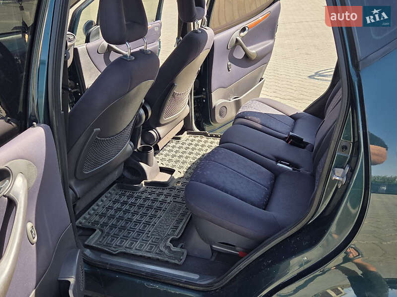 Хэтчбек Mercedes-Benz A-Class 2001 в Снигиревке