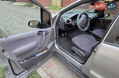 Хэтчбек Mercedes-Benz A-Class 1999 в 