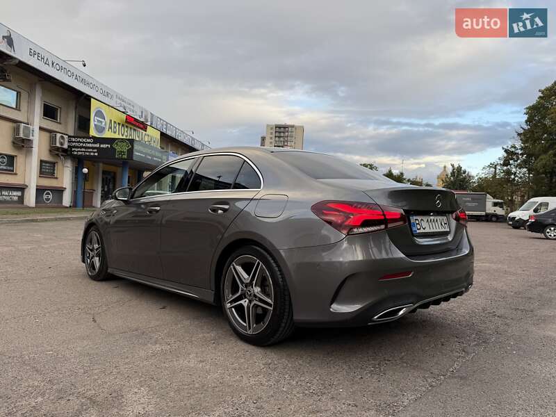 Седан Mercedes-Benz A-Class 2019 в Львове