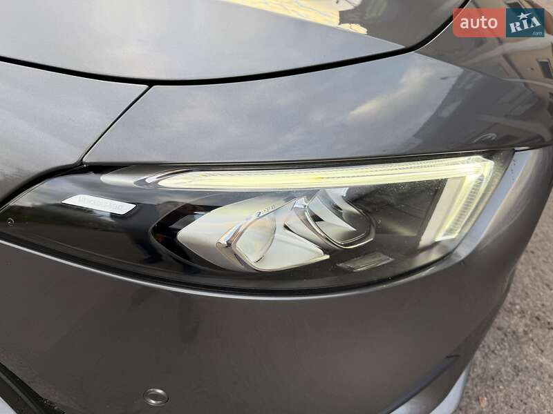 Седан Mercedes-Benz A-Class 2019 в Львове