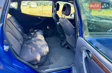 Хэтчбек Mercedes-Benz A-Class 2001 в 