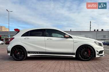 Хэтчбек Mercedes-Benz A-Class 2013 в 