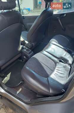 Хэтчбек Mercedes-Benz A-Class 1998 в 
