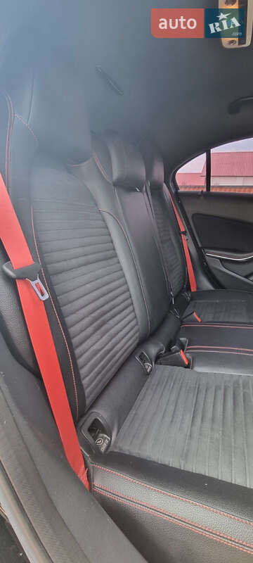 Хетчбек Mercedes-Benz A-Class 2013 в Києві