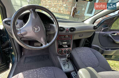 Хэтчбек Mercedes-Benz A-Class 2001 в 