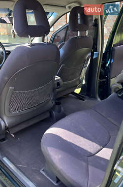 Хэтчбек Mercedes-Benz A-Class 2001 в 