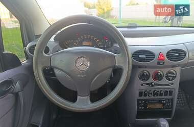 Хетчбек Mercedes-Benz A-Class 1999 в 