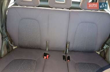 Хетчбек Mercedes-Benz A-Class 1999 в 