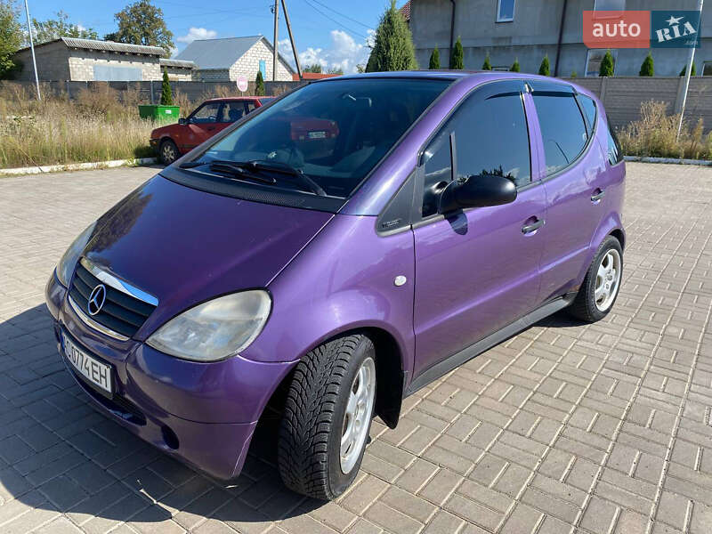 Хэтчбек Mercedes-Benz A-Class 2000 в 