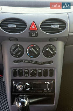 Хэтчбек Mercedes-Benz A-Class 1999 в 