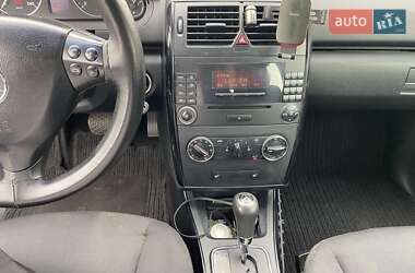 Хэтчбек Mercedes-Benz A-Class 2005 в 