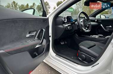 Хэтчбек Mercedes-Benz A-Class 2021 в 