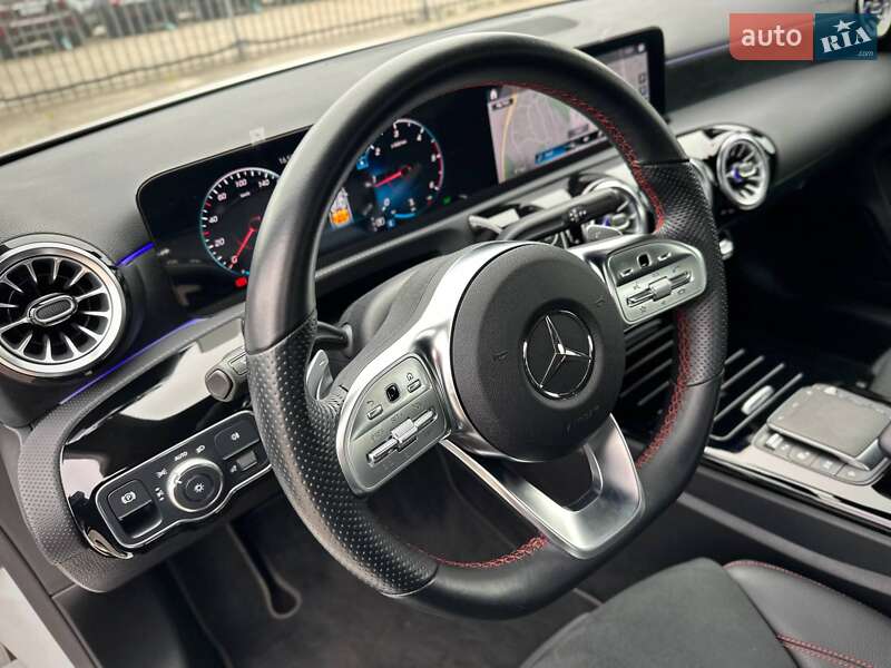Хетчбек Mercedes-Benz A-Class 2021 в Києві