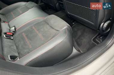 Хэтчбек Mercedes-Benz A-Class 2021 в 
