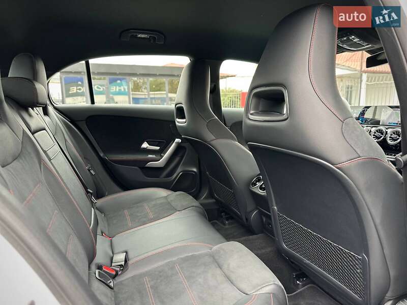 Хетчбек Mercedes-Benz A-Class 2021 в Києві