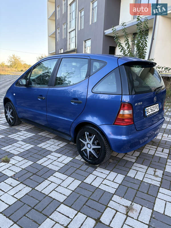 Хэтчбек Mercedes-Benz A-Class 2000 в Буске