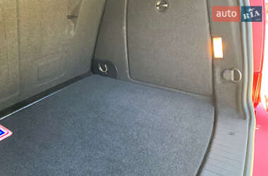 Хэтчбек Mercedes-Benz A-Class 2010 в 