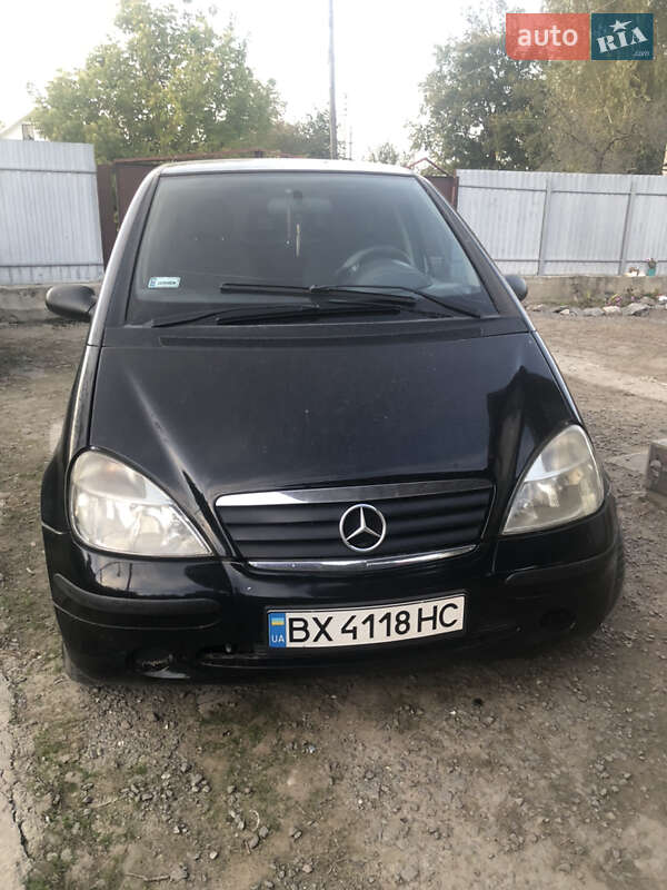 Хэтчбек Mercedes-Benz A-Class 2000 в 